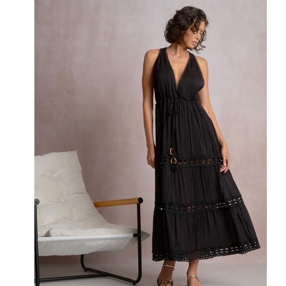 Elan Dresses & Skirts - Elan Black Crochet Lace Trim Tiered Maxi Dress Halter V-Neck Tassel Accent Large
